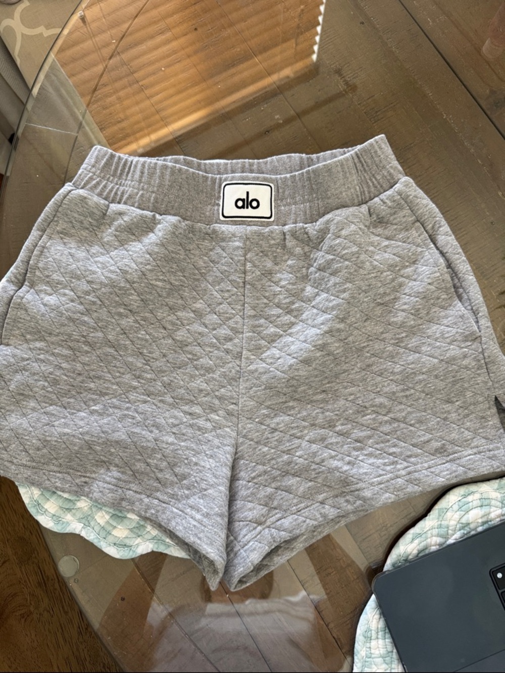 ALO Yoga Quilted Light Gray Sweat Shorts